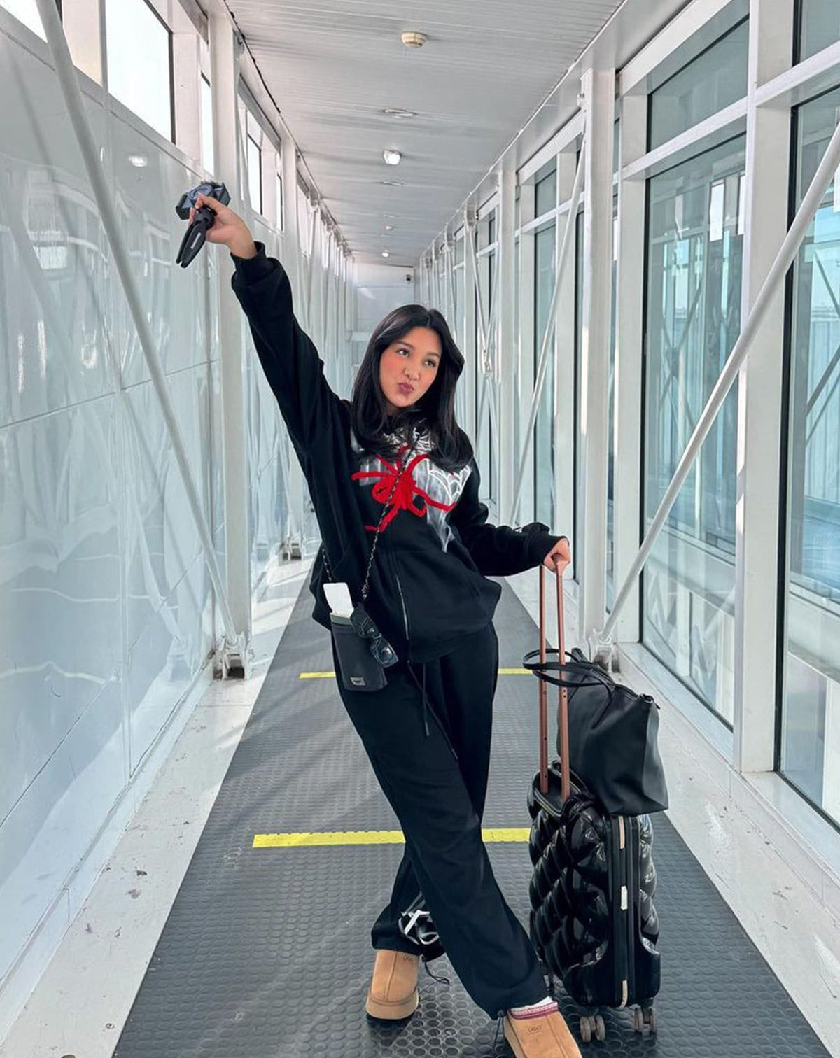 Fvshya Horn Design Flocking Spider Zip Up Hoodie